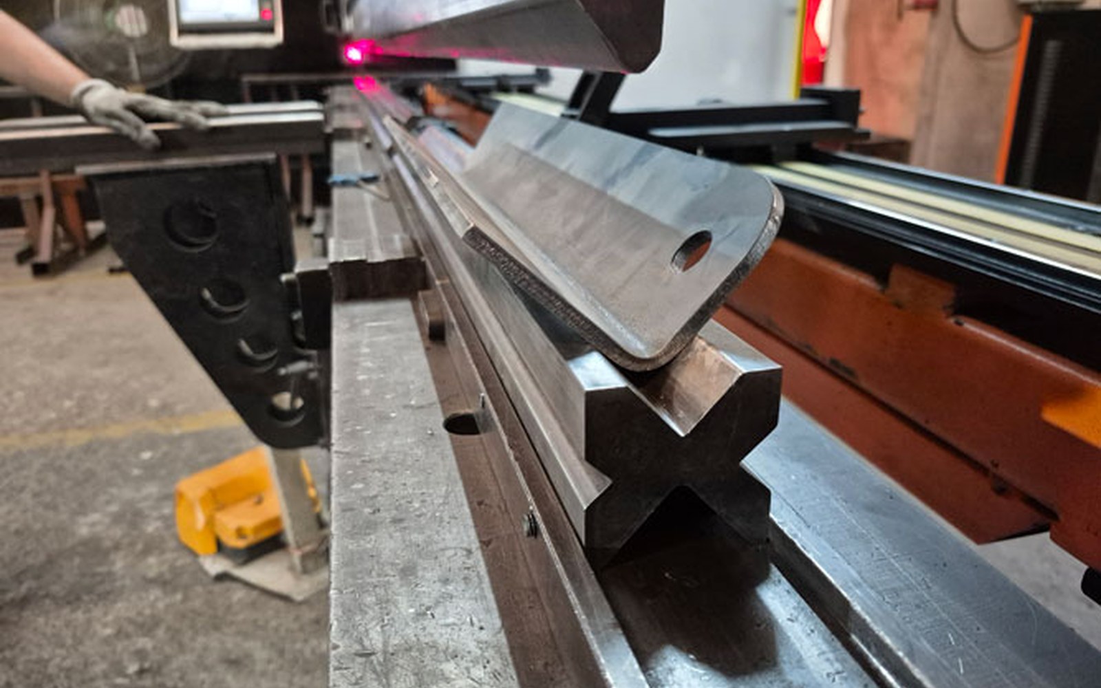 Industrial manufacturing and engineering facility
